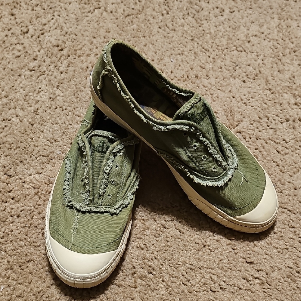 Keds Olive Green Canvas Sneakers